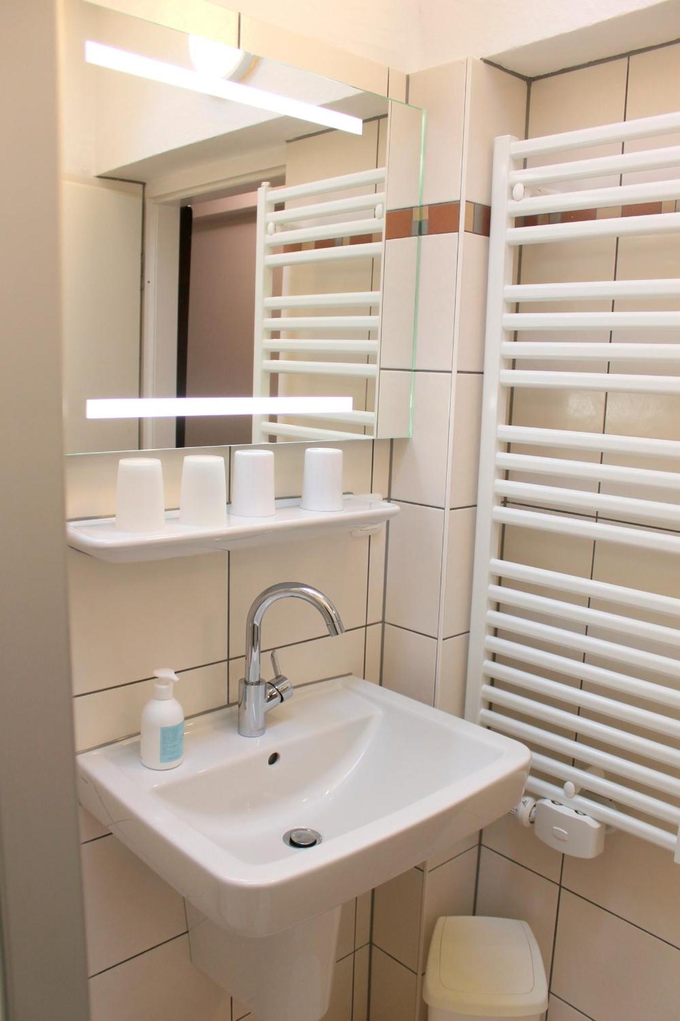 Wohnung 2 - G Pape - Schoene Terassenwohnung Mit Sep Ankleidezimmer, Kostenloses Wlan, Longstay Rabatt, Naehe Duenenpark Grömitz Екстериор снимка